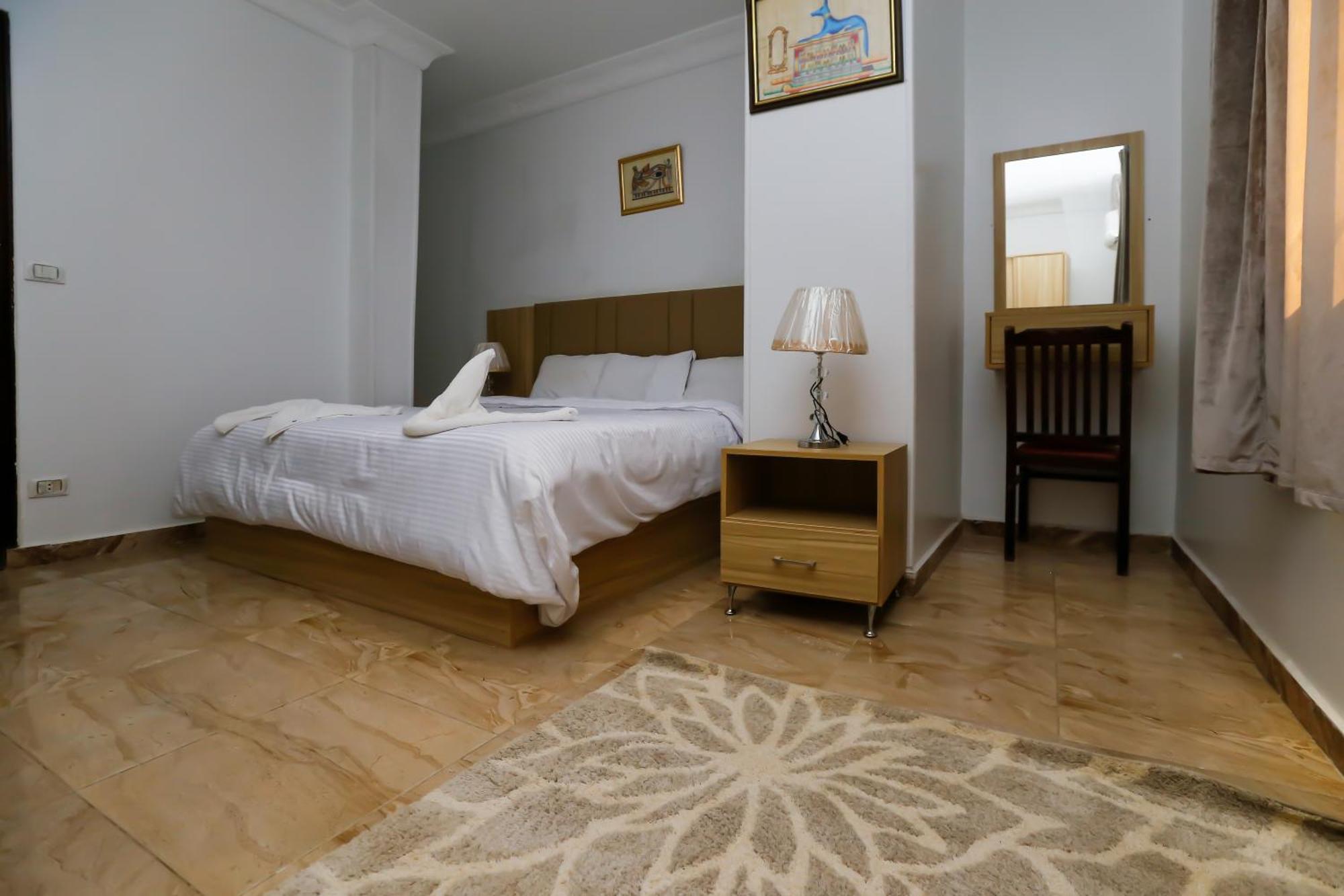 Pyramids Express View Hotel Kafret el-Gabal エクステリア 写真