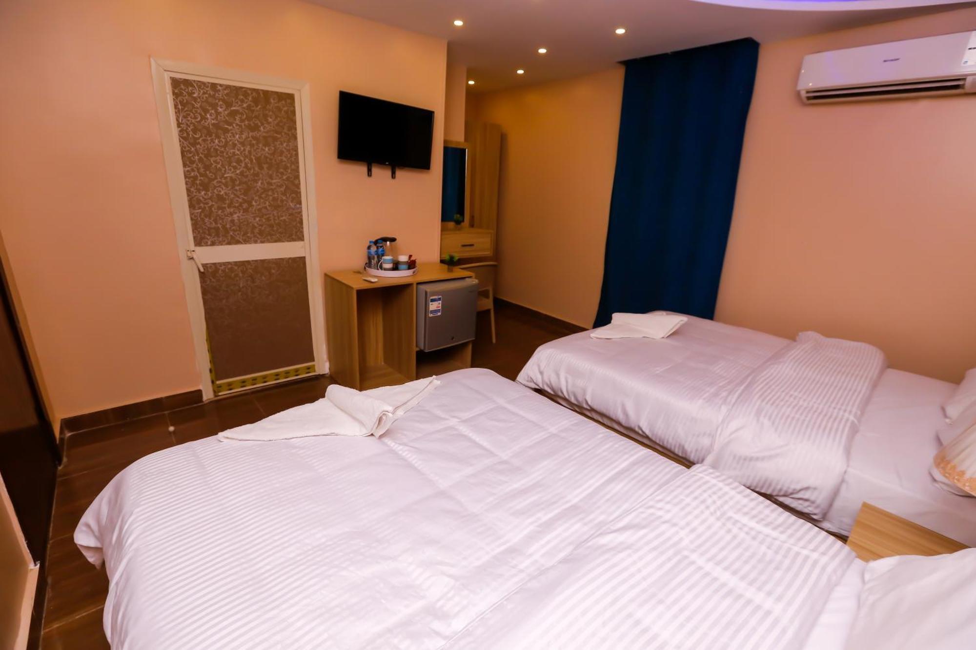 Pyramids Express View Hotel Kafret el-Gabal エクステリア 写真