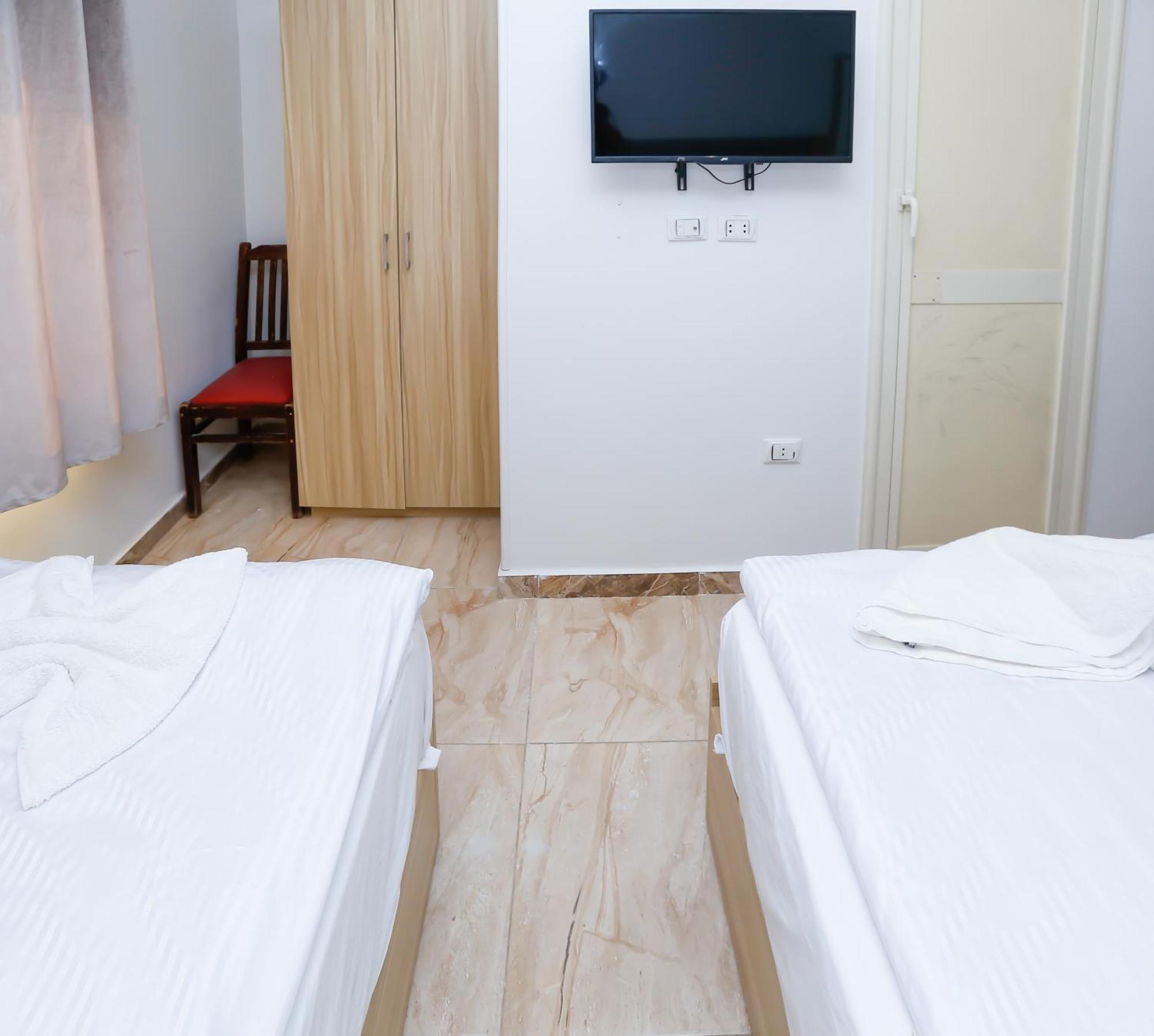 Pyramids Express View Hotel Kafret el-Gabal エクステリア 写真