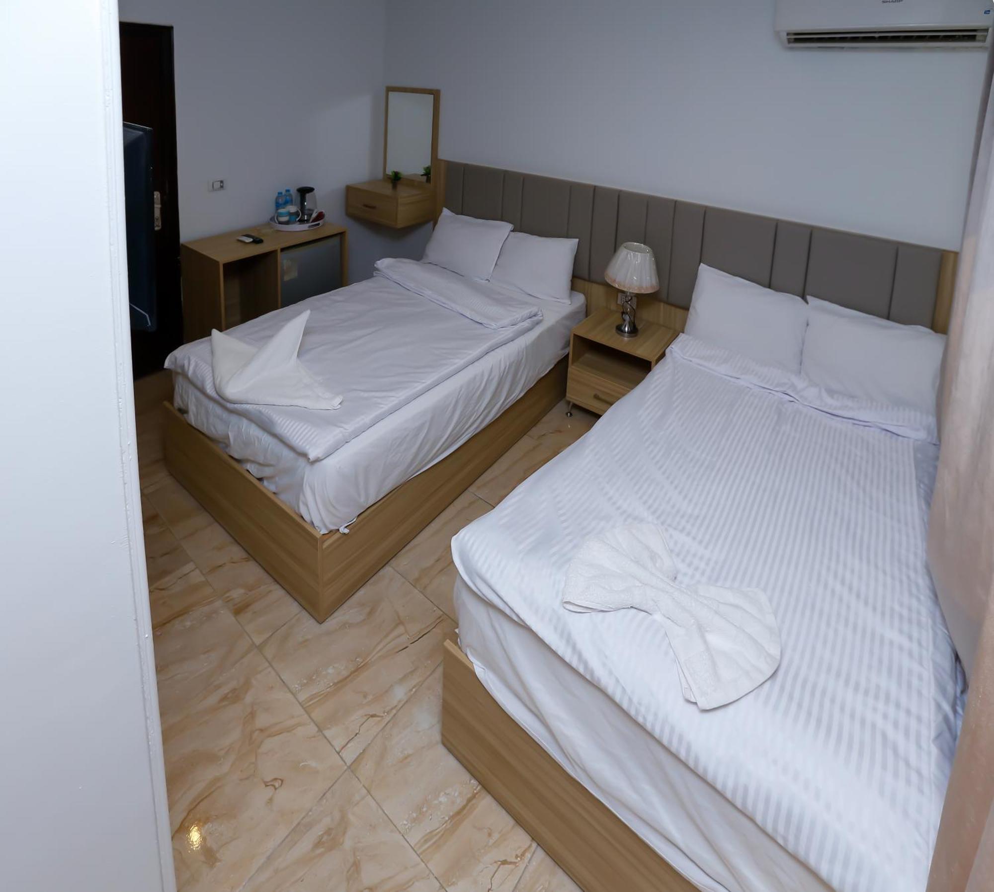 Pyramids Express View Hotel Kafret el-Gabal エクステリア 写真